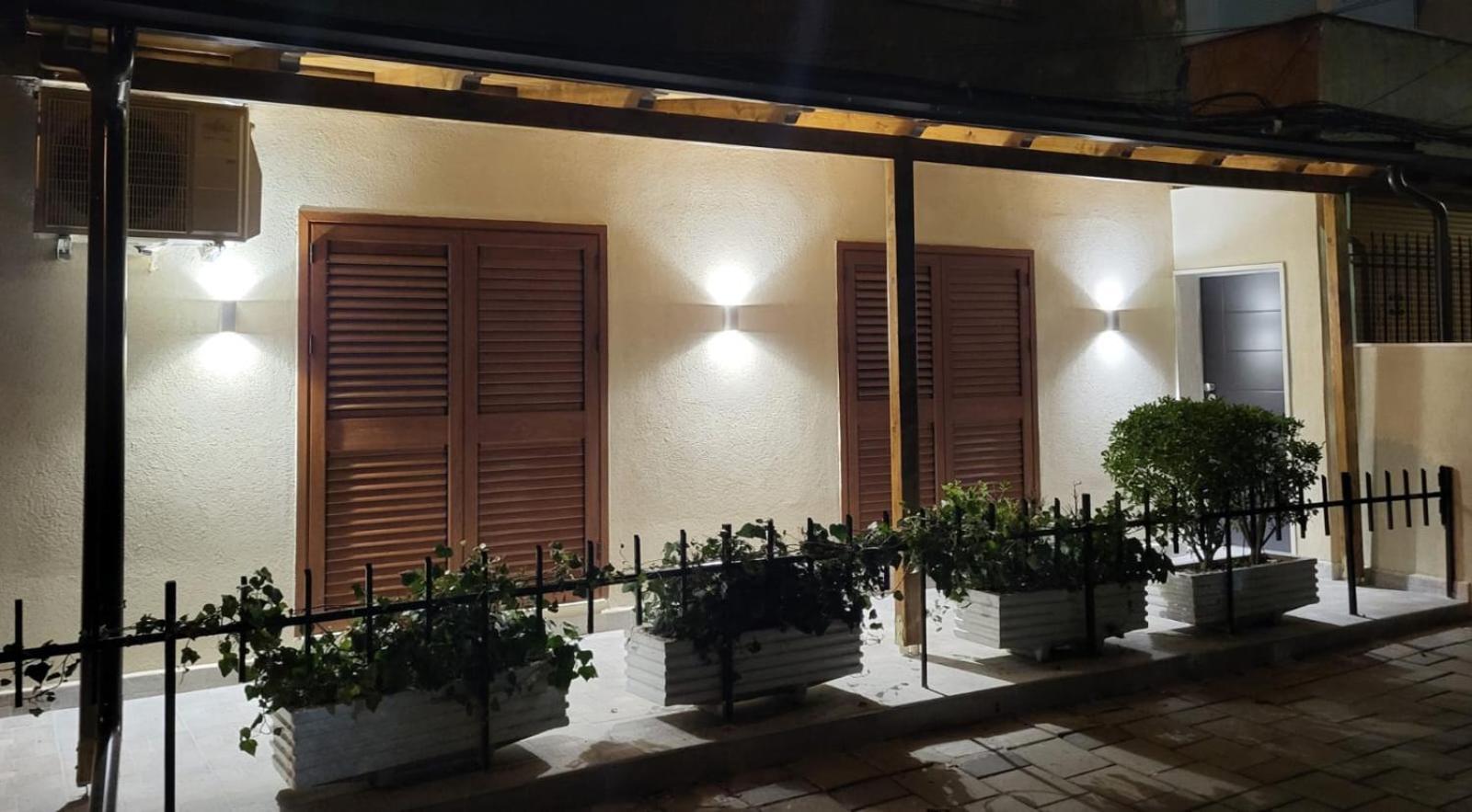 Pietro Guesthouse 3 Тирана Екстериор снимка